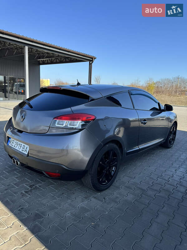 Купе Renault Megane 2010 в Врадиевке фото 11 Купе Renault Megane 2010 в Врадиевке