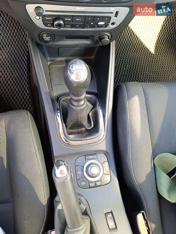Универсал Renault Megane 2012 в Черкассах фото 20 Универсал Renault Megane 2012 в Черкассах
