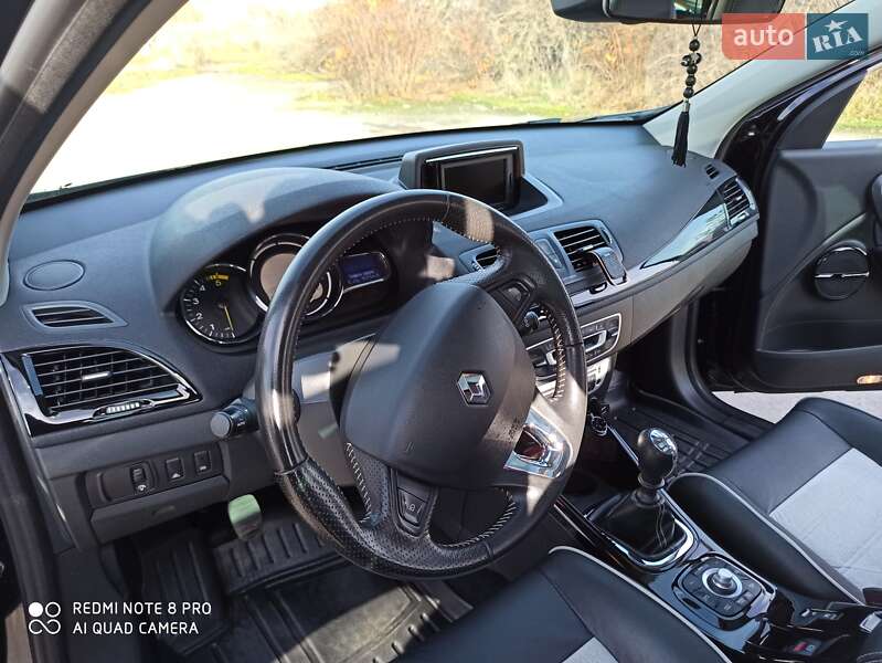 Универсал Renault Megane 2013 в Сарнах фото 50 Универсал Renault Megane 2013 в Сарнах