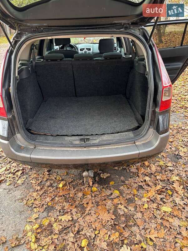 Универсал Renault Megane 2006 в Нежине фото 5 Универсал Renault Megane 2006 в Нежине
