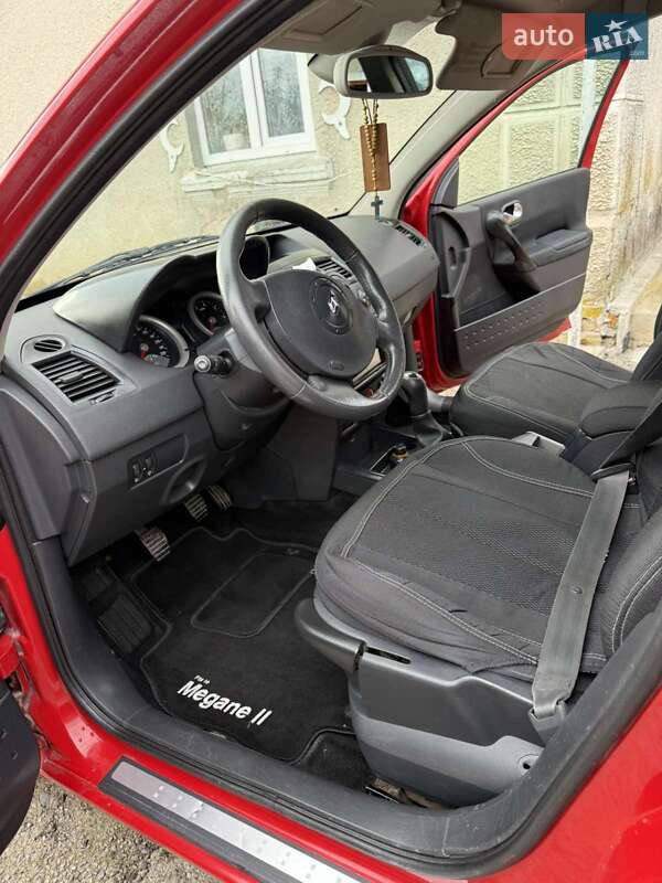 Хэтчбек Renault Megane 2003 в Чорткове
