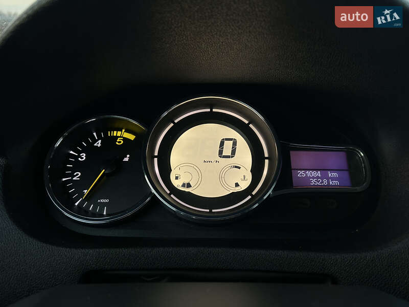 Універсал Renault Megane 2013 в Миргороді фото 19 Універсал Renault Megane 2013 в Миргороді