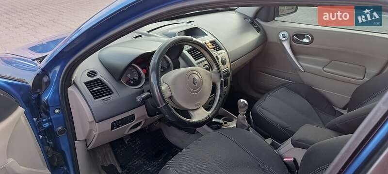 Хэтчбек Renault Megane 2002 в Стрые фото 13 Хэтчбек Renault Megane 2002 в Стрые