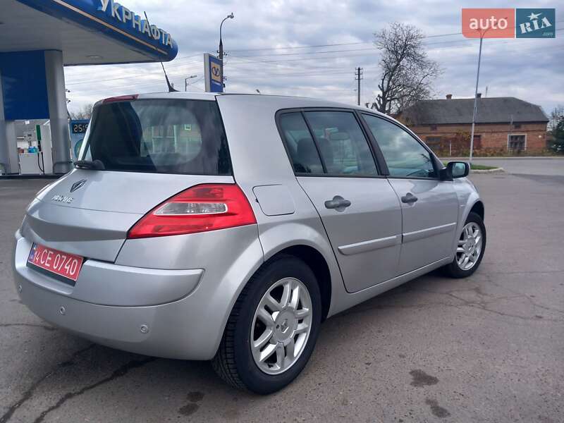 Хэтчбек Renault Megane 2008 в Городке фото 3 Хэтчбек Renault Megane 2008 в Городке