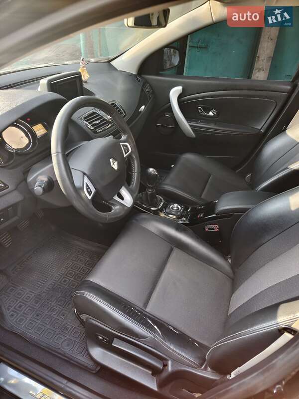 Универсал Renault Megane 2012 в Баштанке фото 21 Универсал Renault Megane 2012 в Баштанке