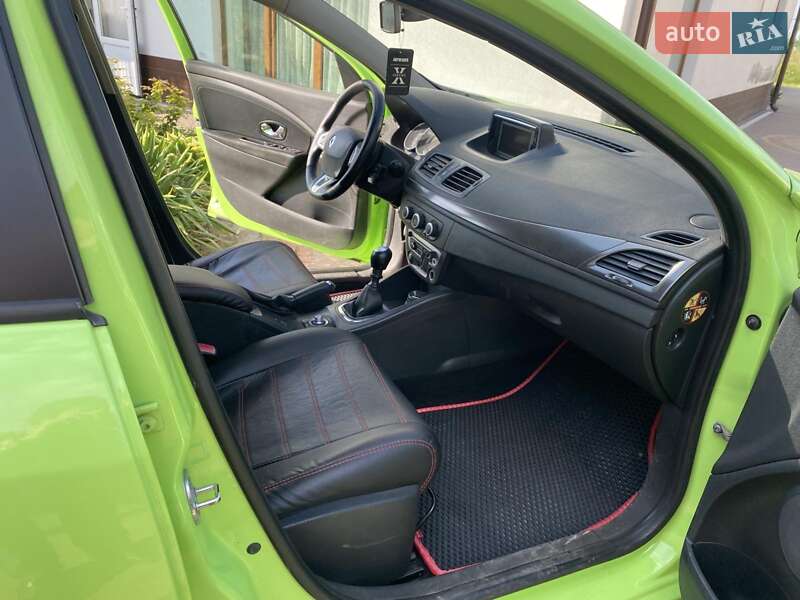 Универсал Renault Megane 2012 в Львове фото 2 Универсал Renault Megane 2012 в Львове