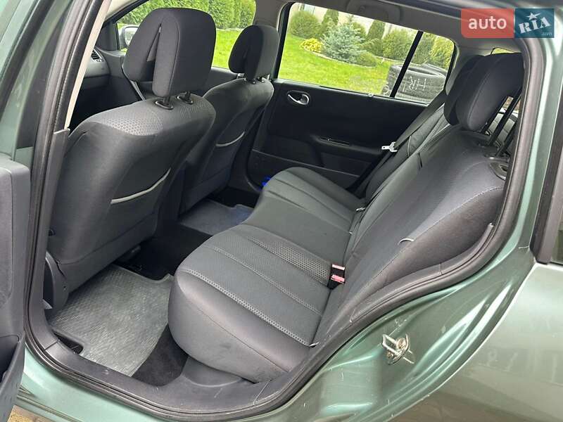 Универсал Renault Megane 2004 в Бучаче фото 37 Универсал Renault Megane 2004 в Бучаче