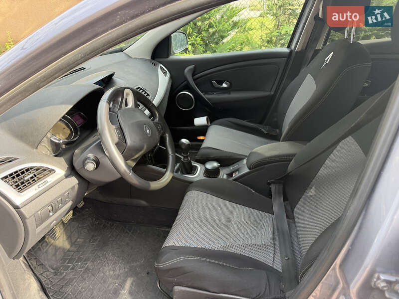 Хетчбек Renault Megane 2009 в Виноградові