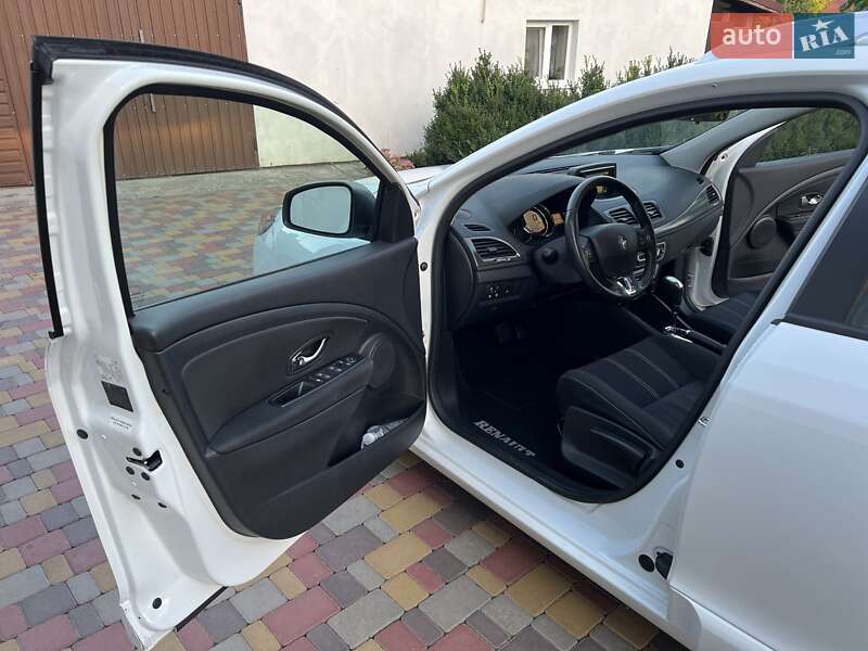 Универсал Renault Megane 2013 в Ровно фото 14 Универсал Renault Megane 2013 в Ровно
