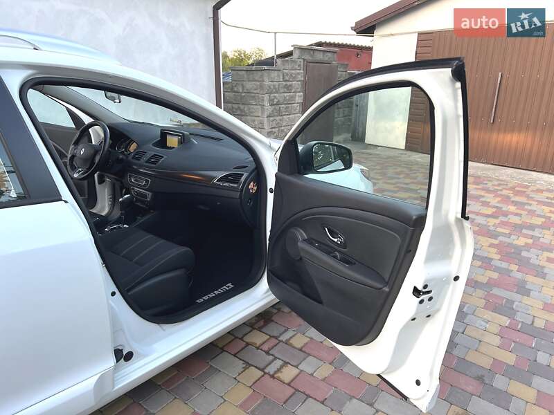 Универсал Renault Megane 2013 в Ровно фото 28 Универсал Renault Megane 2013 в Ровно