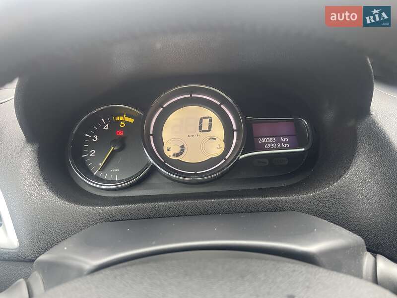 Універсал Renault Megane 2010 в Хмельницькому фото 8 Універсал Renault Megane 2010 в Хмельницькому