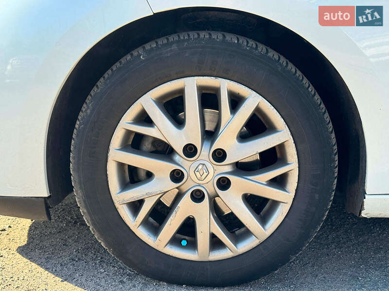 Хэтчбек Renault Megane 2014 в Виннице фото 10 Хэтчбек Renault Megane 2014 в Виннице