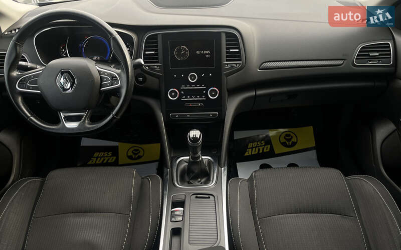 Седан Renault Megane 2017 в Мукачево