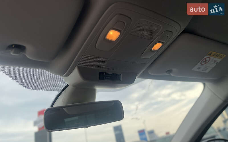 Седан Renault Megane 2017 в Мукачево