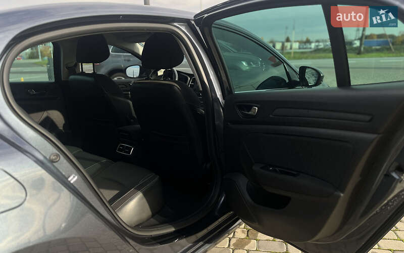 Седан Renault Megane 2017 в Мукачево