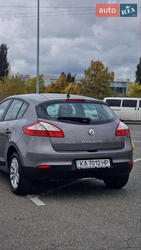 Хэтчбек Renault Megane 2014 в Киеве фото 15 Хэтчбек Renault Megane 2014 в Киеве