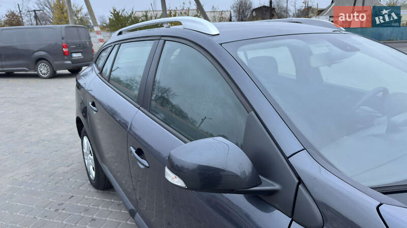 Универсал Renault Megane 2012 в Кременчуге фото 24 Универсал Renault Megane 2012 в Кременчуге