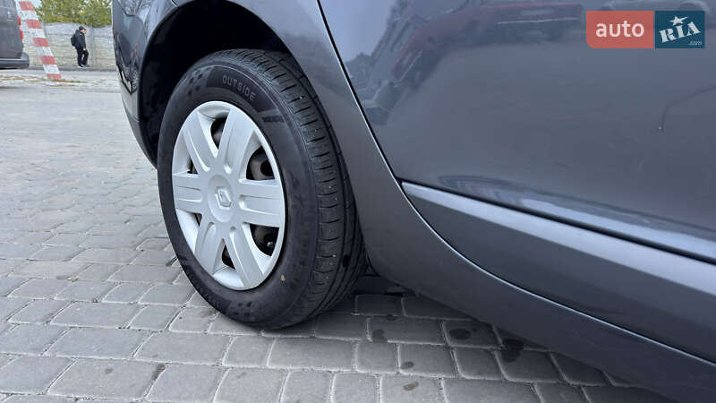 Универсал Renault Megane 2012 в Кременчуге фото 29 Универсал Renault Megane 2012 в Кременчуге