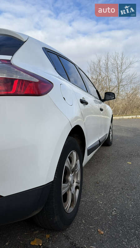 Хэтчбек Renault Megane 2010 в Киеве фото 11 Хэтчбек Renault Megane 2010 в Киеве