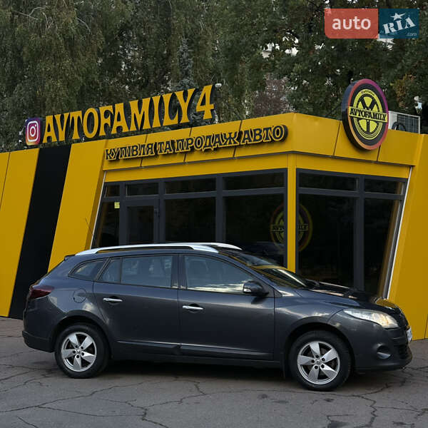 Универсал Renault Megane 2009 в Киеве фото 7 Универсал Renault Megane 2009 в Киеве