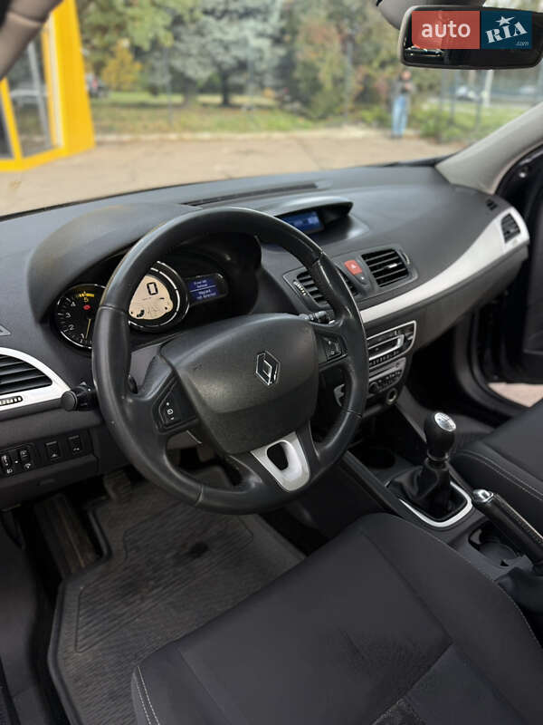 Универсал Renault Megane 2009 в Киеве фото 13 Универсал Renault Megane 2009 в Киеве