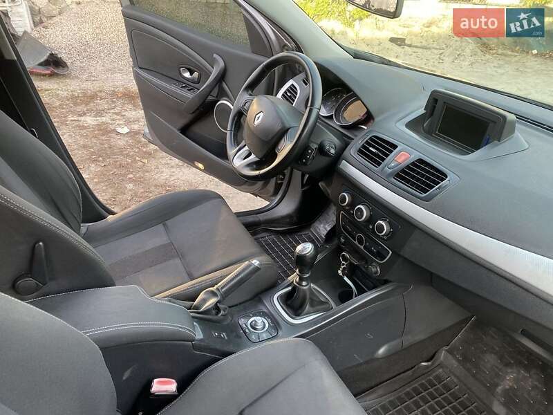 Универсал Renault Megane 2010 в Кременчуге фото 10 Универсал Renault Megane 2010 в Кременчуге