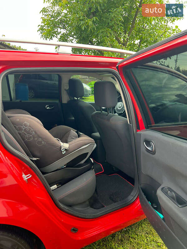 Универсал Renault Megane 2007 в Новояворовске фото 26 Универсал Renault Megane 2007 в Новояворовске