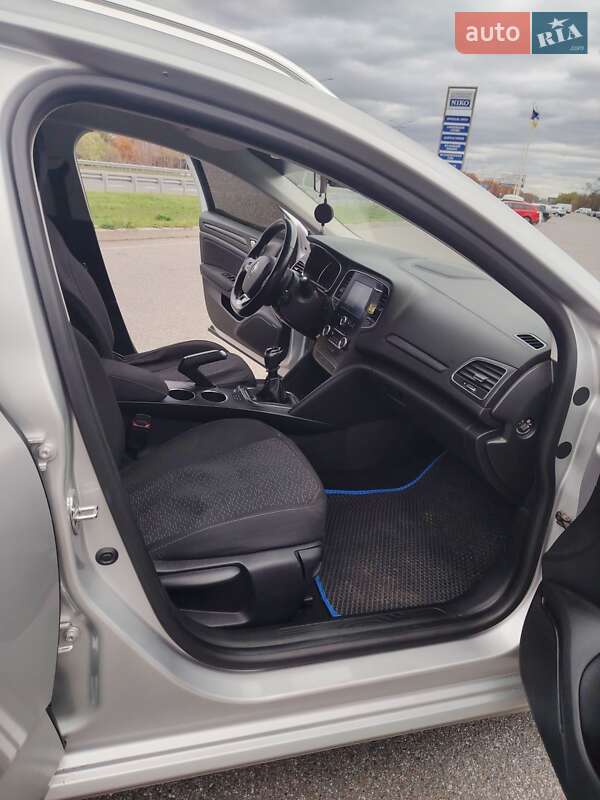 Универсал Renault Megane 2017 в Киеве