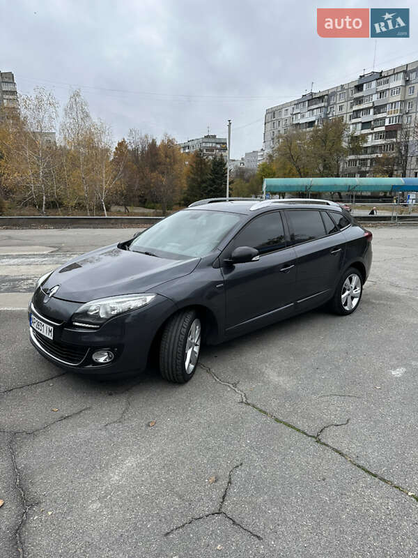 Универсал Renault Megane 2012 в Запорожье фото 3 Универсал Renault Megane 2012 в Запорожье