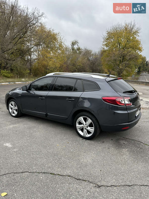 Универсал Renault Megane 2012 в Запорожье фото 7 Универсал Renault Megane 2012 в Запорожье