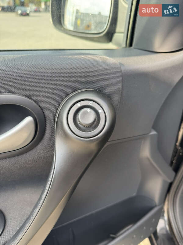 Универсал Renault Megane 2008 в Луцке фото 25 Универсал Renault Megane 2008 в Луцке