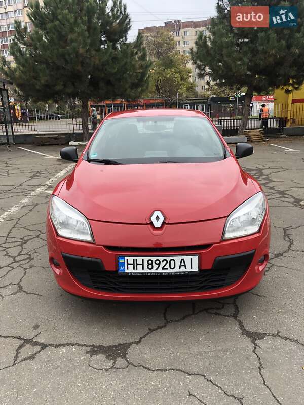 Хэтчбек Renault Megane 2011 в Одессе