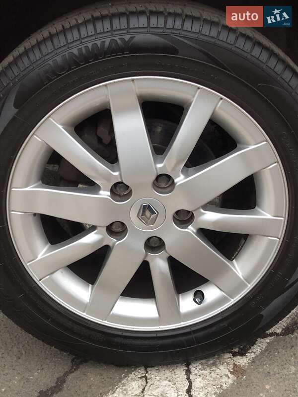 Хэтчбек Renault Megane 2011 в Одессе