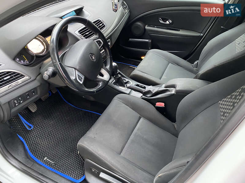 Универсал Renault Megane 2012 в Харькове фото 16 Универсал Renault Megane 2012 в Харькове