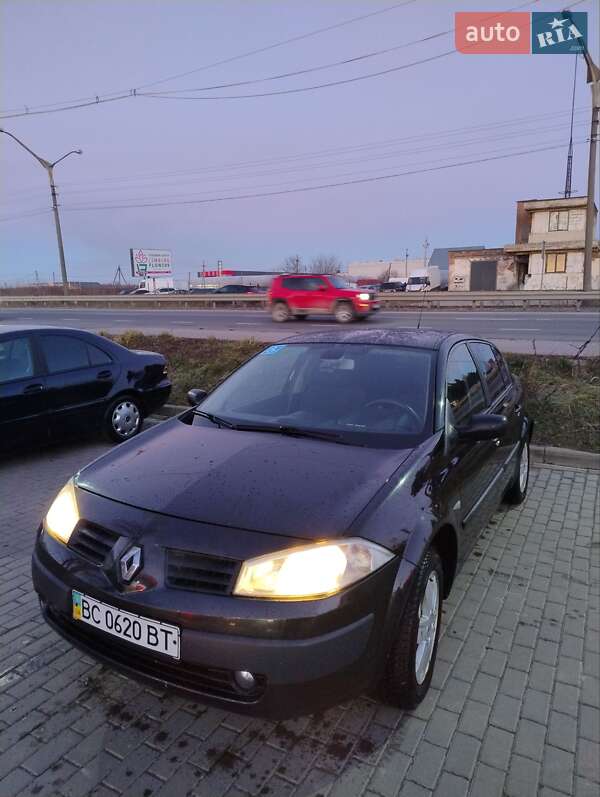Седан Renault Megane 2005 в Львове фото 5 Седан Renault Megane 2005 в Львове