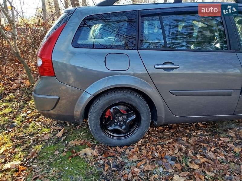 Универсал Renault Megane 2005 в Стебнику фото 83 Универсал Renault Megane 2005 в Стебнику
