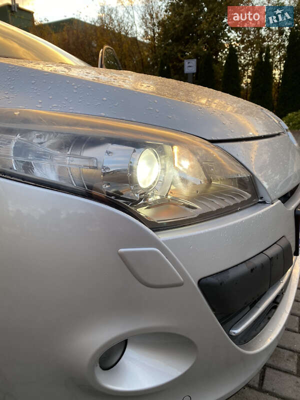 Универсал Renault Megane 2010 в Ровно