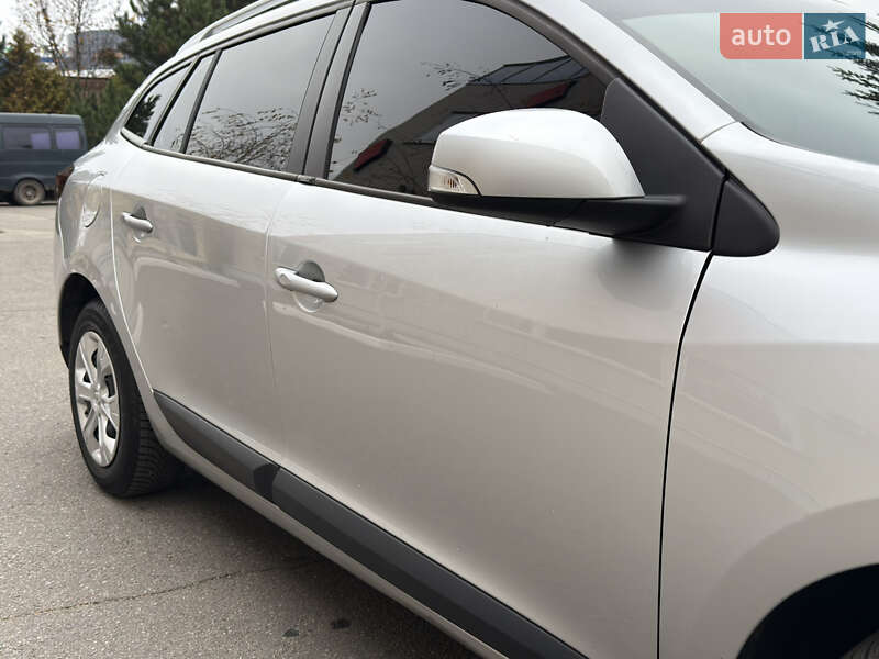 Универсал Renault Megane 2010 в Полтаве