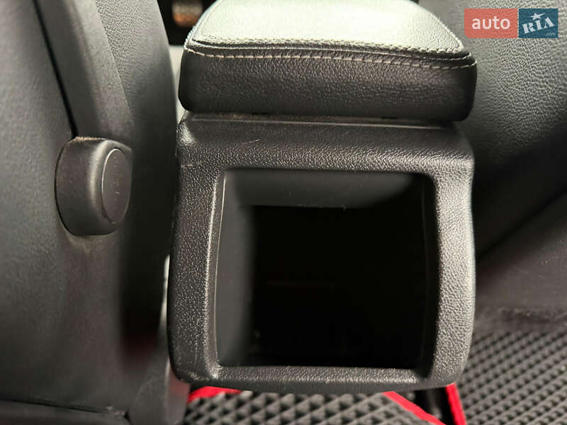 Универсал Renault Megane 2013 в Киеве фото 13 Универсал Renault Megane 2013 в Киеве