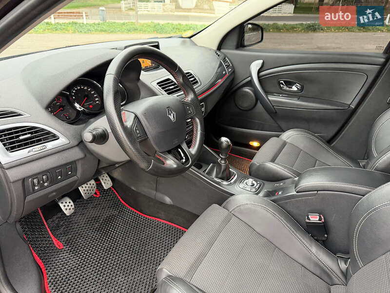 Универсал Renault Megane 2013 в Киеве фото 35 Универсал Renault Megane 2013 в Киеве