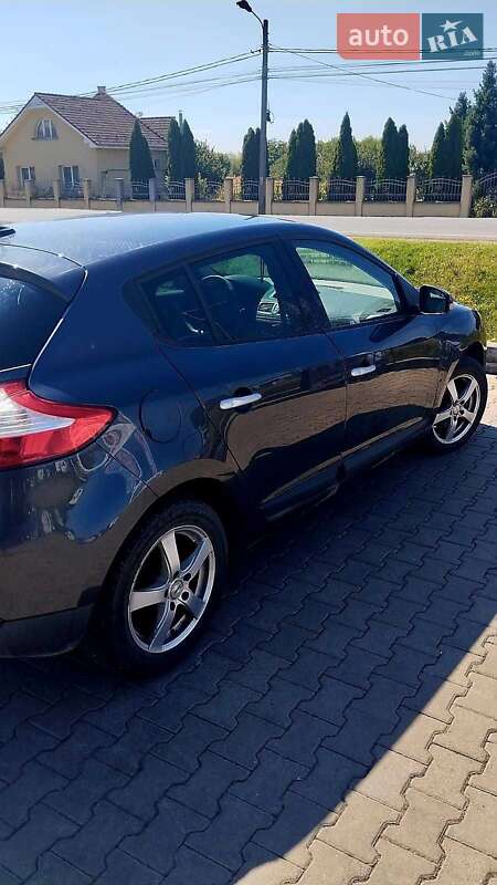 Renault Megane 2011 Renault Megane 2011