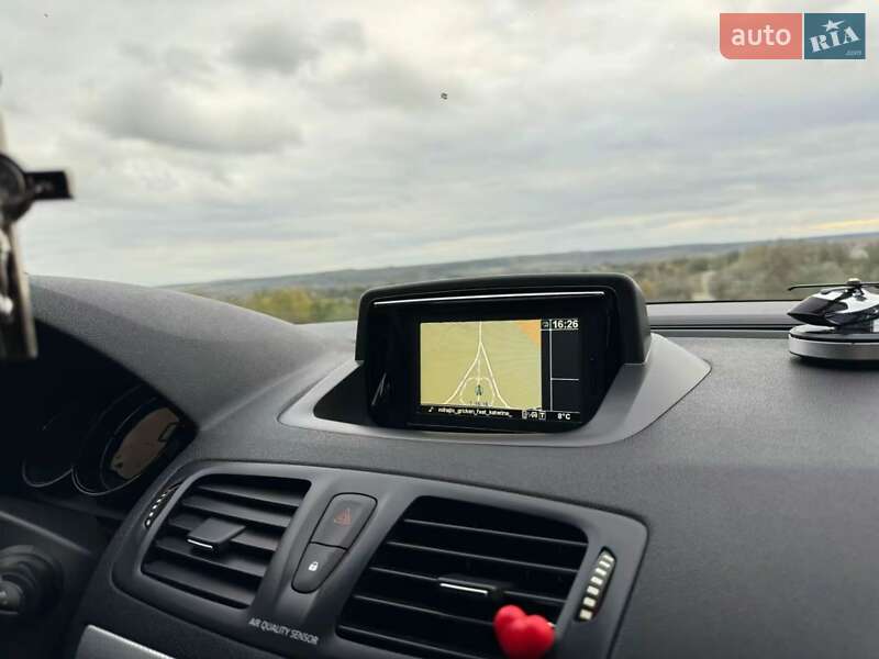 Универсал Renault Megane 2013 в Червонознаменке фото 51 Универсал Renault Megane 2013 в Червонознаменке