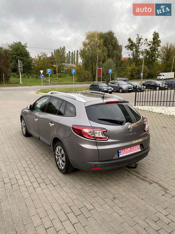 Универсал Renault Megane 2011 в Ровно фото 4 Универсал Renault Megane 2011 в Ровно