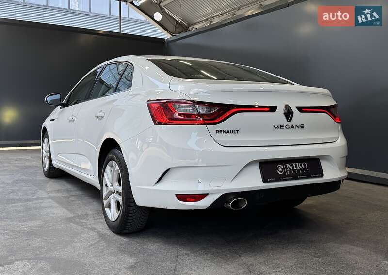Седан Renault Megane 2018 в Києві