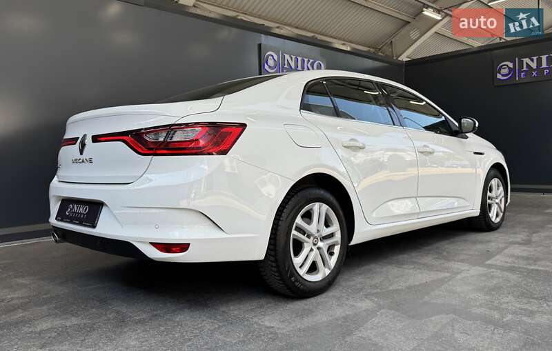Седан Renault Megane 2018 в Києві