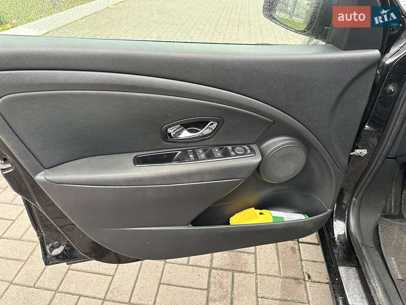 Универсал Renault Megane 2015 в Киеве