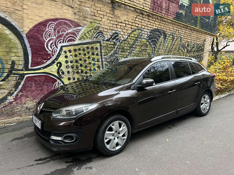 Универсал Renault Megane 2014 в Киеве фото 9 Универсал Renault Megane 2014 в Киеве