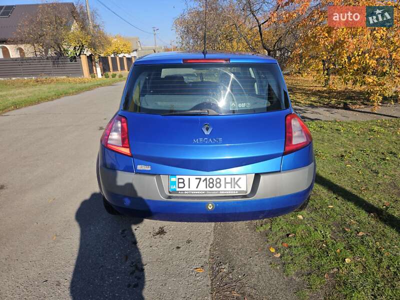 Хэтчбек Renault Megane 2003 в Семеновке фото 4 Хэтчбек Renault Megane 2003 в Семеновке