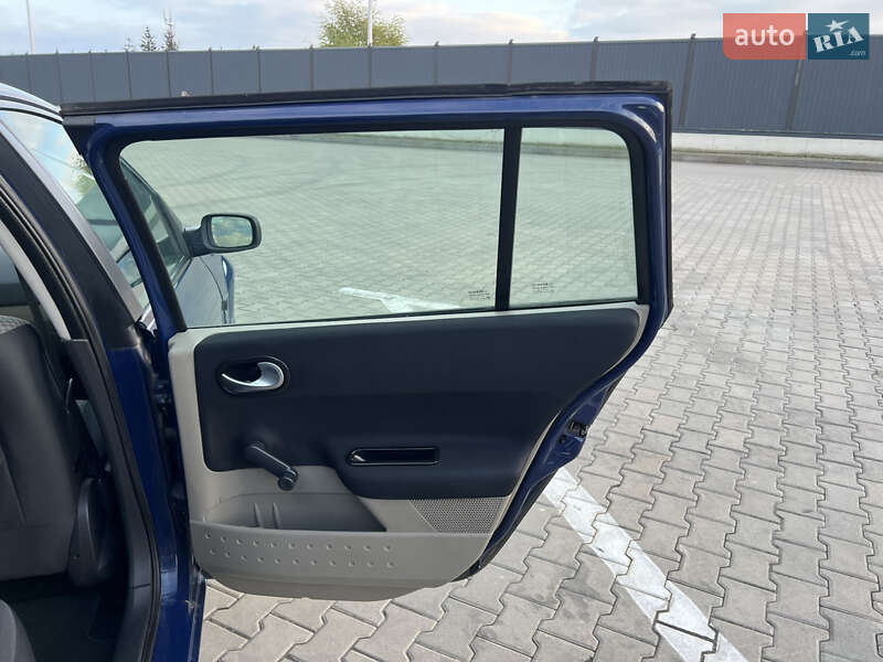Универсал Renault Megane 2005 в Луцке фото 42 Универсал Renault Megane 2005 в Луцке