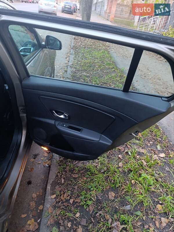 Универсал Renault Megane 2009 в Сумах фото 12 Универсал Renault Megane 2009 в Сумах